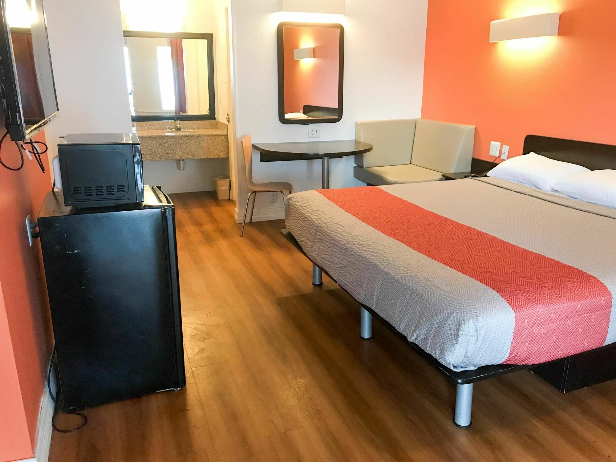 Motel 6-Houston, Tx - East Εξωτερικό φωτογραφία